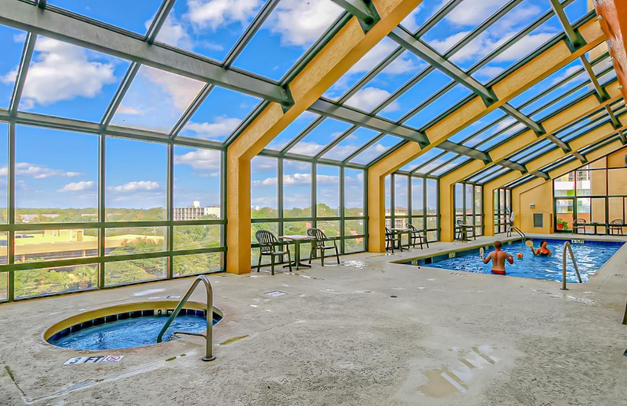 Oceanfront 1 Bedroom Suite With Beautiful Decor And Accents Caravelle Resort 1039 Sleeps 6 Guests Миртл-Бич Экстерьер фото